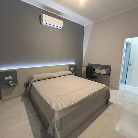 L Oasi Di Lauria Bed & Breakfast